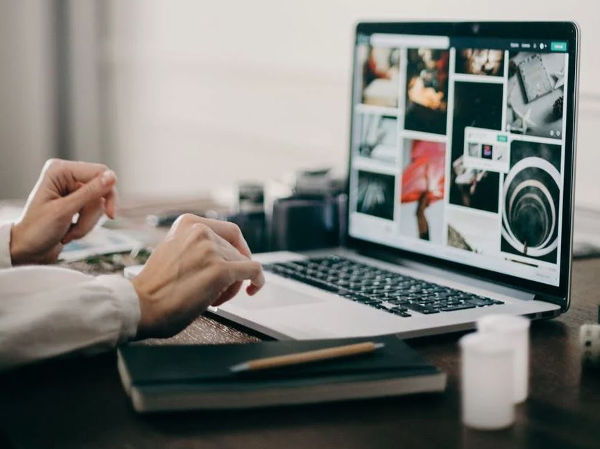 person-using-macbook